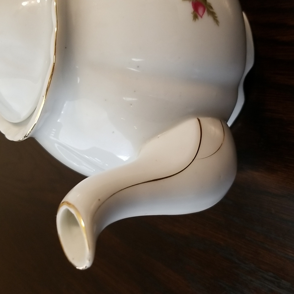 3pc Porcelain Tea Set - Picture 6 of 16